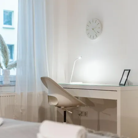 Hochwertige Altbauwohnung Im Modernen Stil In Wiesbaden - Kueche - Terrasse - Wlan - Zentral Eksteriør billede