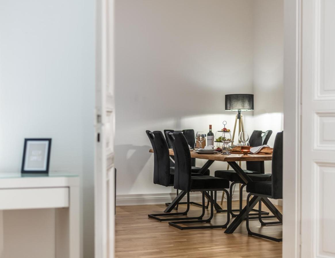 Apartment Hochwertige Altbauwohnung Im Modernen Stil In - Kueche - Terrasse - Wlan - Zentral Wiesbaden
