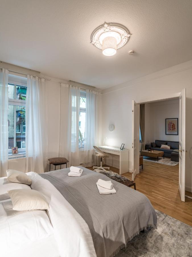 Hochwertige Altbauwohnung Im Modernen Stil In - Kueche - Terrasse - Wlan - Zentral *