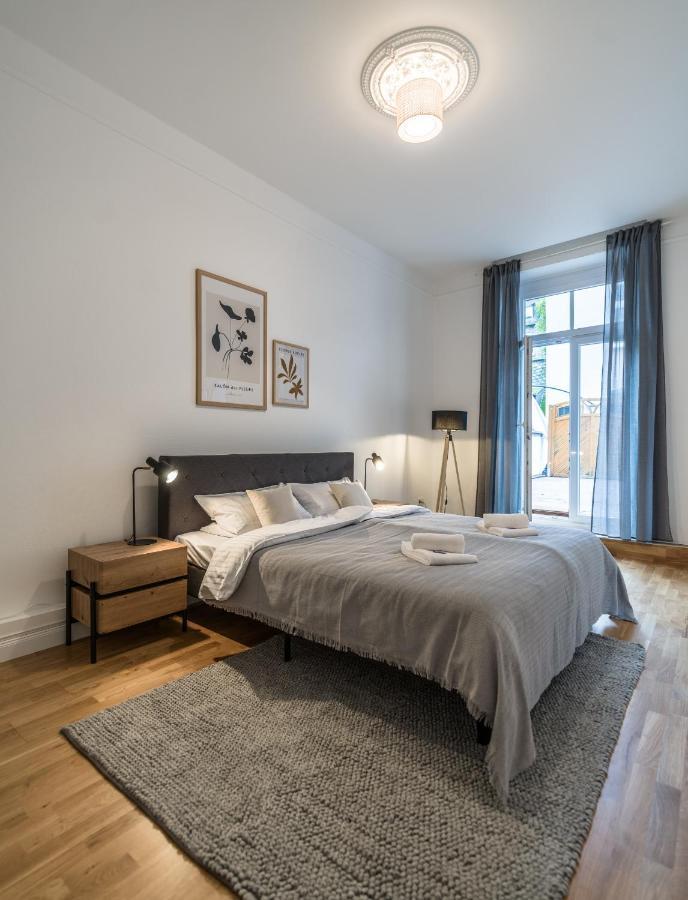 Apartment Hochwertige Altbauwohnung Im Modernen Stil In - Kueche - Terrasse - Wlan - Zentral Wiesbaden
